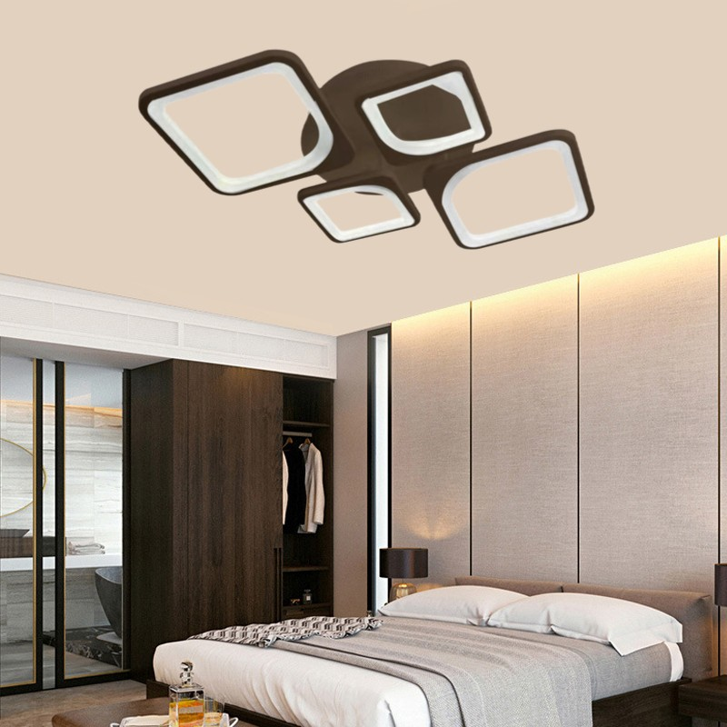 Plafoniera LED maro cu module patrate montata pe tavan intr-un dormitor modern