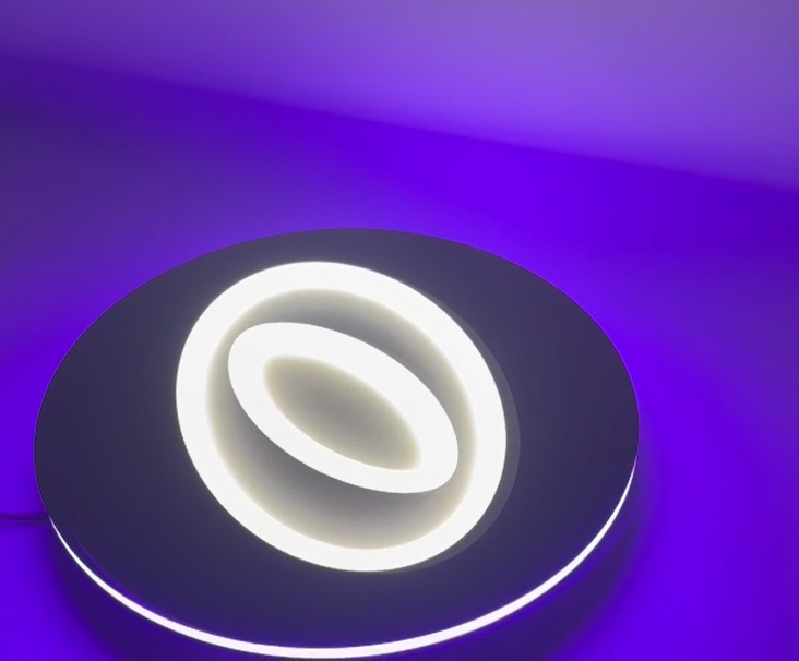 Plafoniera LED rotunda cu iluminat perimetral violet si difuzor acrilic, unghi lateral