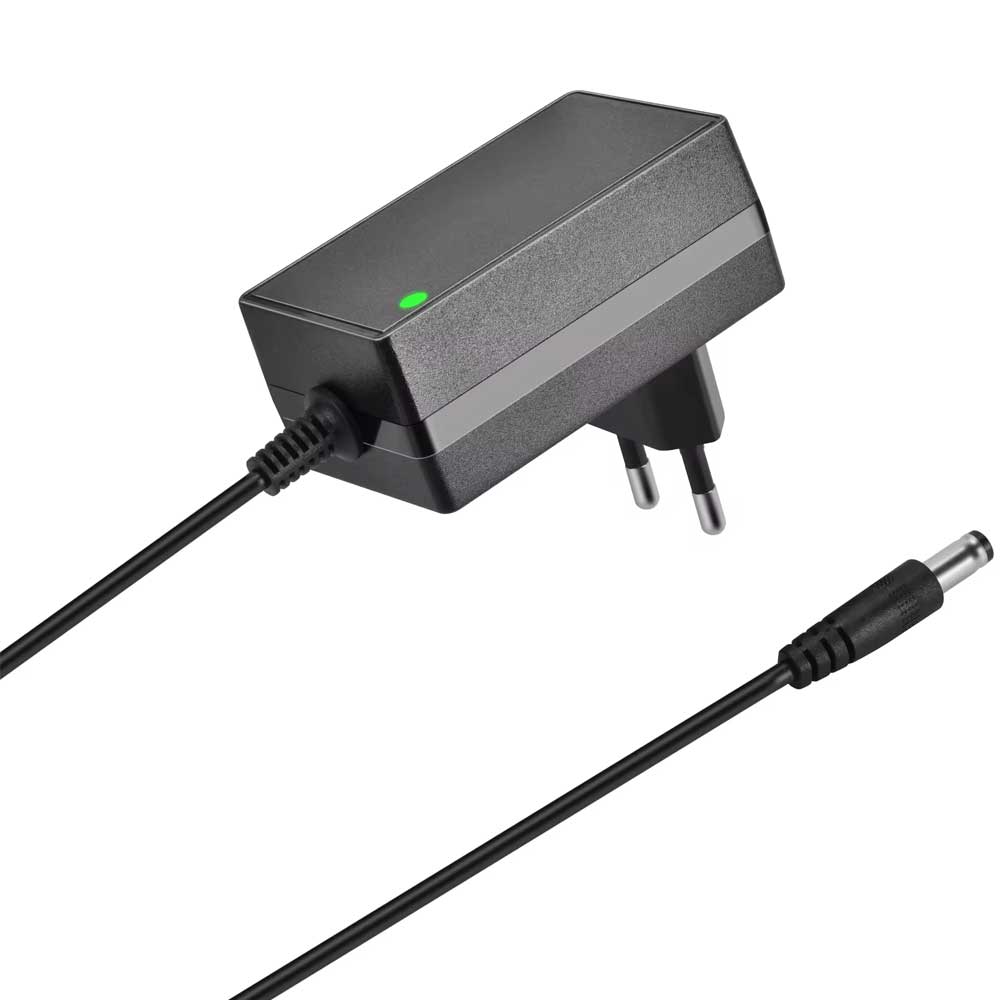 Incarcator Li-Ion 12.6V 2A - 25.2W cu Mufa DC2.1, ElectroAZ