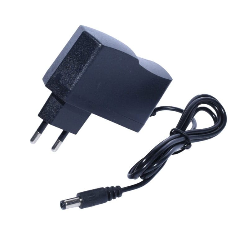 Alimentator Stabilizat 6V, 1A