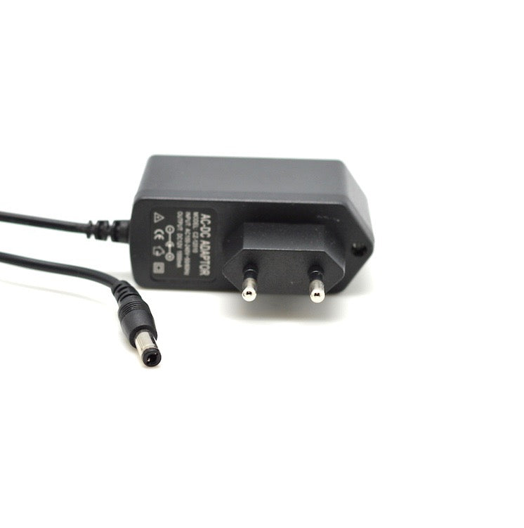 Alimentator Universal, Stabilizat, 9V cu 1A, Mufa DC 2.1mm
