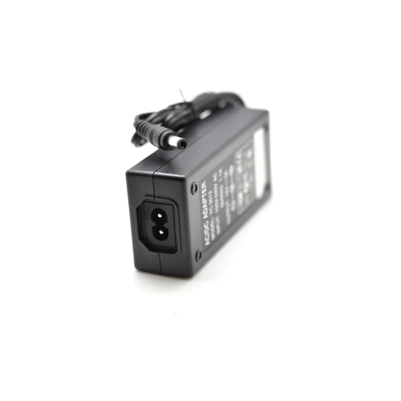 Alimentator Transformator Stabilizat 220V, 12V, 10A